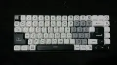 HiUM Metal keycaps 61/64/68 シルバー - メルカリ