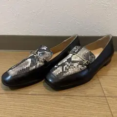 PASCUCCI パイソン柄 ローヒール パンプスのサムネイル