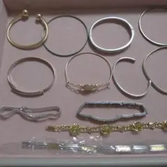 まとめ売りゴールドとシルバーのブレスレットセット 12点