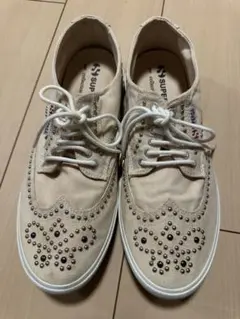 SUPERGA スタッズ付きスニーカー　メンズのサムネイル