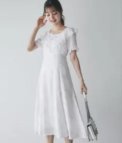リボン付きラッフルフリルフラワープリントフレアワンピースtocco closet