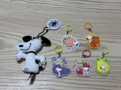 スヌーピー　ぬいぐるみ　フルーツ　キーホルダー