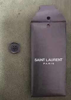 ゲンさん　専用　SAINT LAURENT 予備ボタン