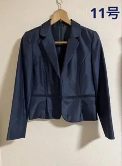 Item thumbnail for item b78c6a75-f4fc-4ed4-8d36-a3fbf7f2a34e