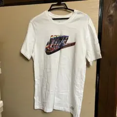 Nike カラフルロゴ Tシャツ ホワイト