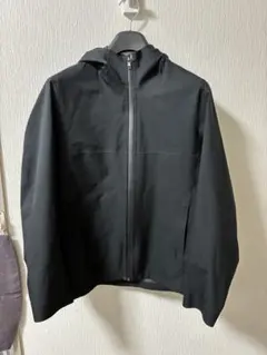 UNIQLO ブロックテックパーカ　M ブラック