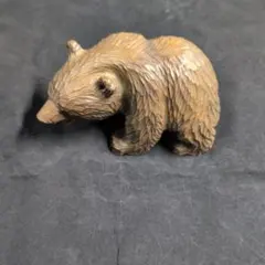 マ*ン様 木製クマの彫刻