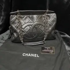CHANEL シャネル マトラッセ ショルダーバッグ デカココ USEDのサムネイル