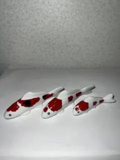 縁起物　陶器　磁器製　鯉の置物 まとめ売り　大小セット