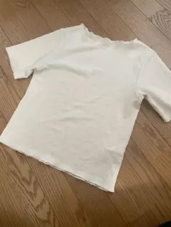 earth music&ecology ✴︎半袖トップス