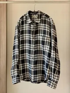 美品 Margaret Howell ブラック×ホワイト チェック リネンシャツのサムネイル