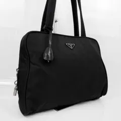 PRADA プラダ 南京錠付き トートバッグ 肩掛けカバン 三角ロゴ 黒 白タグ