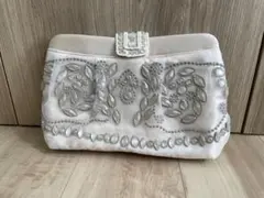 ビーズ刺繍クラッチバッグ