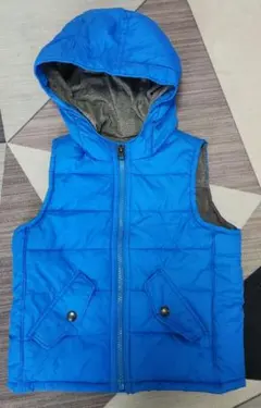 キッズ フード付き青ベスト