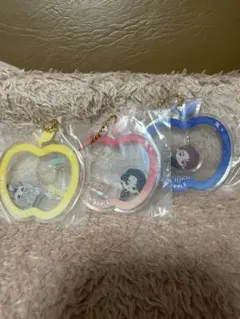 K*T様 1番くじ　ミセス　E賞　シャカシャカアクリルチャーム　コンプリート