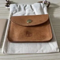 イルビゾンテ　カードケース　コンパクトウォレット　ヌメ