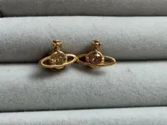 Vivienne Westwood ピアス ゴールド