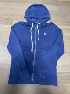 ネイビー パーカー