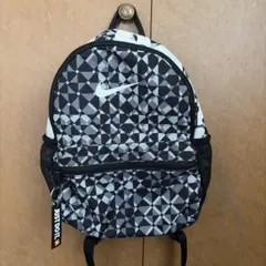 NIKE ナイキ キッズリュック 黒のサムネイル