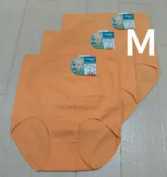お値下げ。トリンプ スロギー はきこみ深めショーツアプリコットＭサイズ3枚