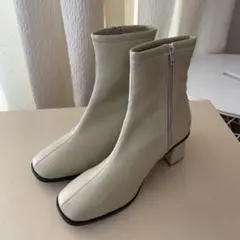 Chico ショートブーツ 新品未使用のサムネイル