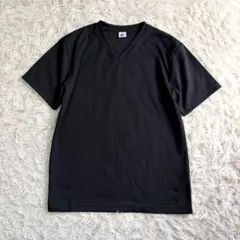 【美品】RELIVE リライブシャツ ブラック 半袖 Vネックのサムネイル