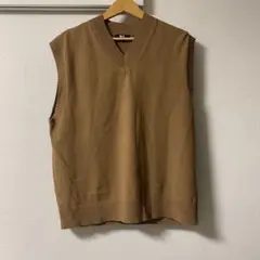 ユニクロC Vネックニットベスト ベージュ　L