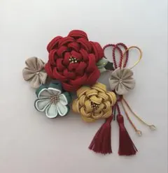 髪飾り（大人向け） 卒業式／袴／フォーマル ハンドメイド