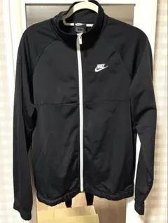 ナイキ　ジャージ