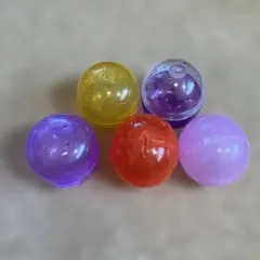 カプセルトイ 5個セット　バラ売り可能　黄色　紫　赤　ピンク　カプセル　工作