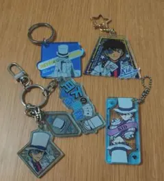 ★怪盗キッド アクリルキーホルダー 4種類セット売り