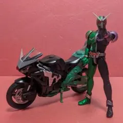 ジャンク品 真骨彫製法仮面ライダーW サイクロンジョーカー ＆ ハード