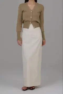 Louren ローレン/ハイウェスト ペンシルスカート　アイボリーMサイズ 2026年最新】louren highwaist pencil skirtの人気アイテム - メルカリ