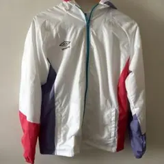 umbro パーカー　ウィンドブレーカー　レディースのサムネイル