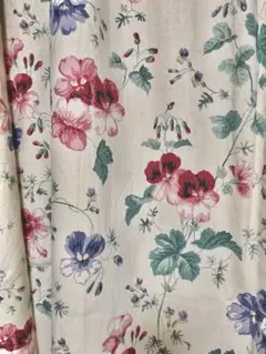 花柄 ドレープカーテン 遮光裏地付き (巾 1m5〜6cm)のサムネイル