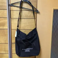 NICE CLAUP 環境に優しいショルダーバッグ 黒