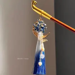 再販未定 青彼岸花と鬼灯と蓮の和風ピアス 蝶々と淡水パール、ロング