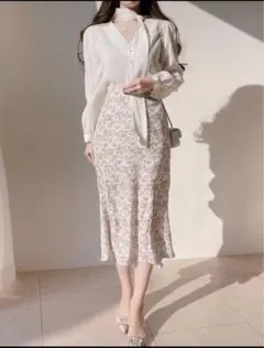 【新品タグ付】花柄マーメイドスカート（dholic）春物　GUスナイデル好きにも