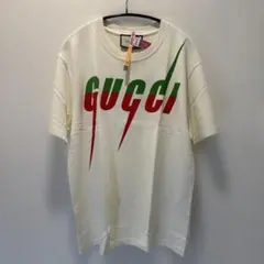GUCCI TシャツSnowMan目黒蓮着用 向井康二BTSジミン、朝倉未来着用 