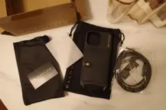 m*e様 BANDOLIER MILA MagSafe iPhone 15 pr