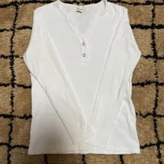 SHAR PARK ホワイト ヘンリーネック Tシャツ