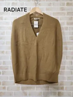新品♡RADIATE ラディエイト　Vネックニットベスト