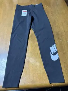 ナイキ スパッツ