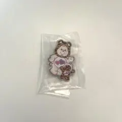 ILLIT×ケアベア ピンズコレクション ユナ ガチャ