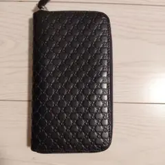 グッチマイクロシマGG柄長財布ネイビー