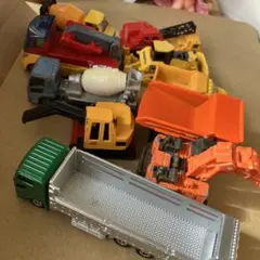 ミニカーセット 10台 トラック・ダンプカーなど