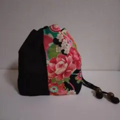 浴衣用 巾着バッグ 花柄 黒のサムネイル