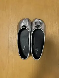 足袋バレエシューズ　シルバー