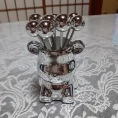 Item thumbnail for item 739ea212-4c07-413a-afce-8add07fd2052