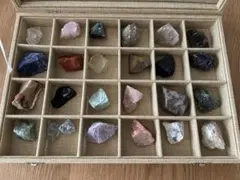 鉱物標本 54種　天然石　レトロ　水晶　東京サイエンス　インテリア　ディスプレイ 鉱物標本 54種 天然石 レトロ 水晶 東京サイエンス インテリア